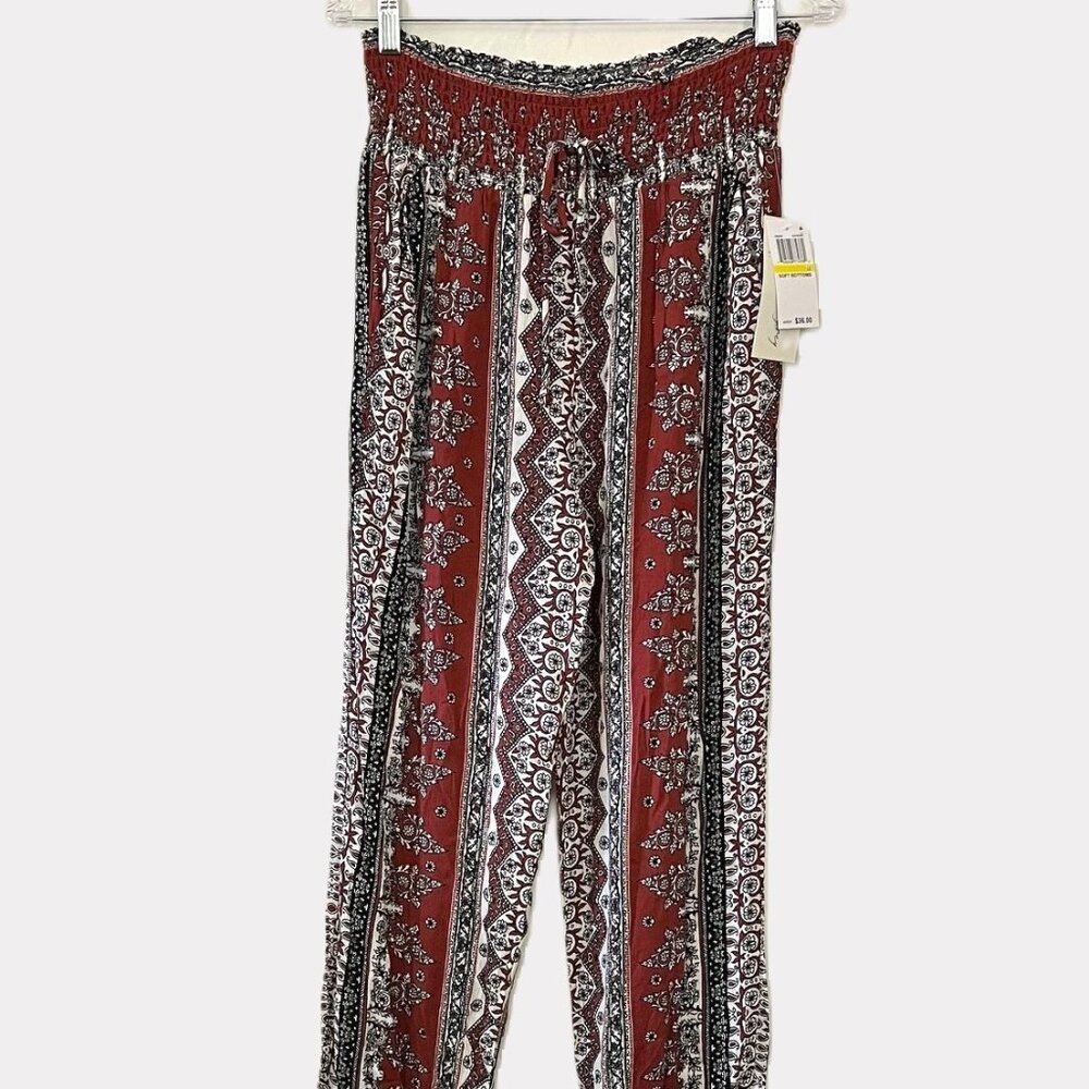 NWT Kingston Grey Soft Bottoms